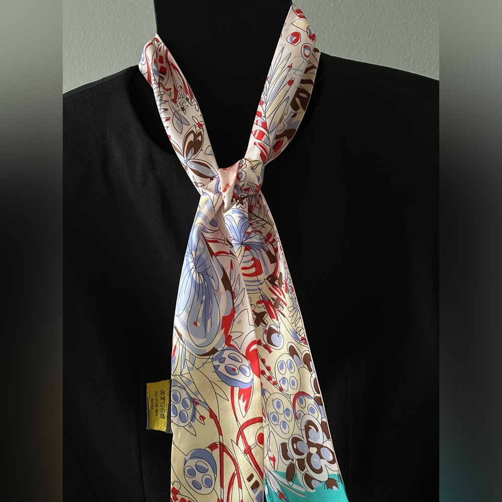 100% silk twilly floral